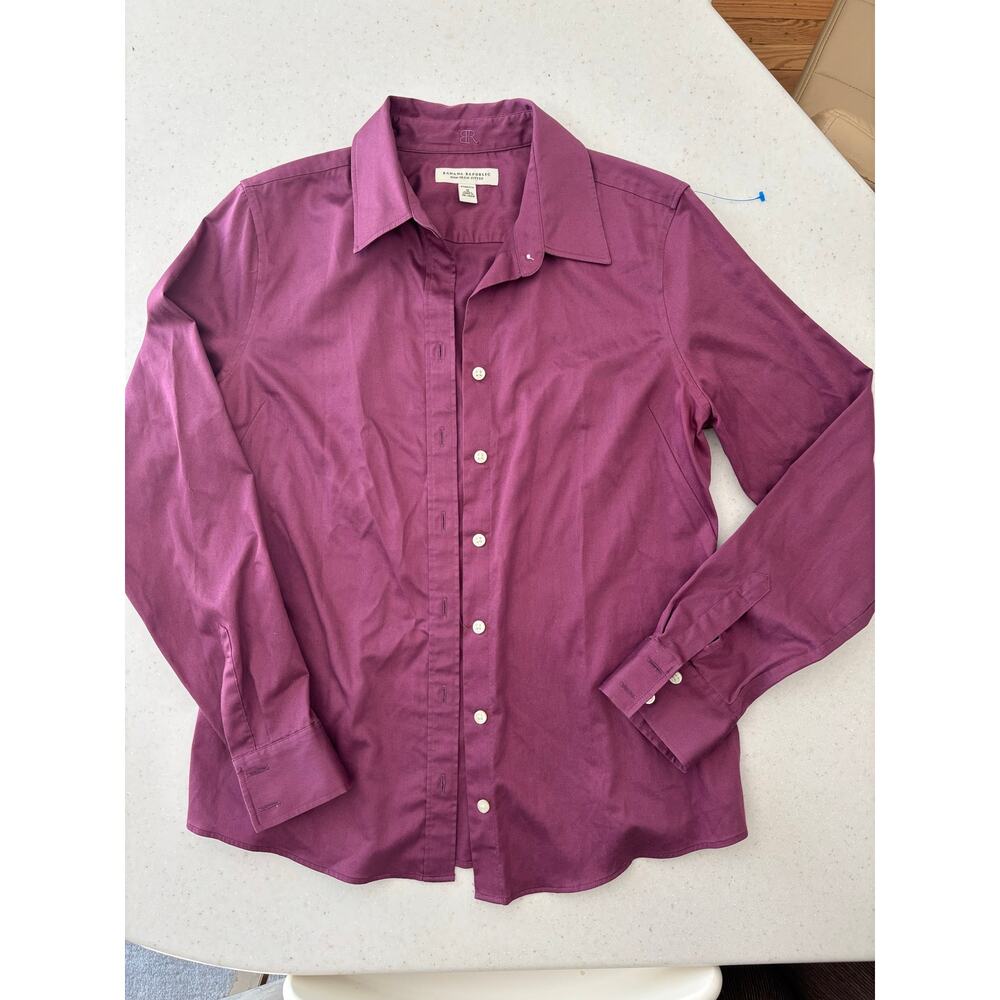 Banana Republic Non-Iron Fitted Shirt Womens Size 12 Purple Stretch Button - Picture 12 of 12